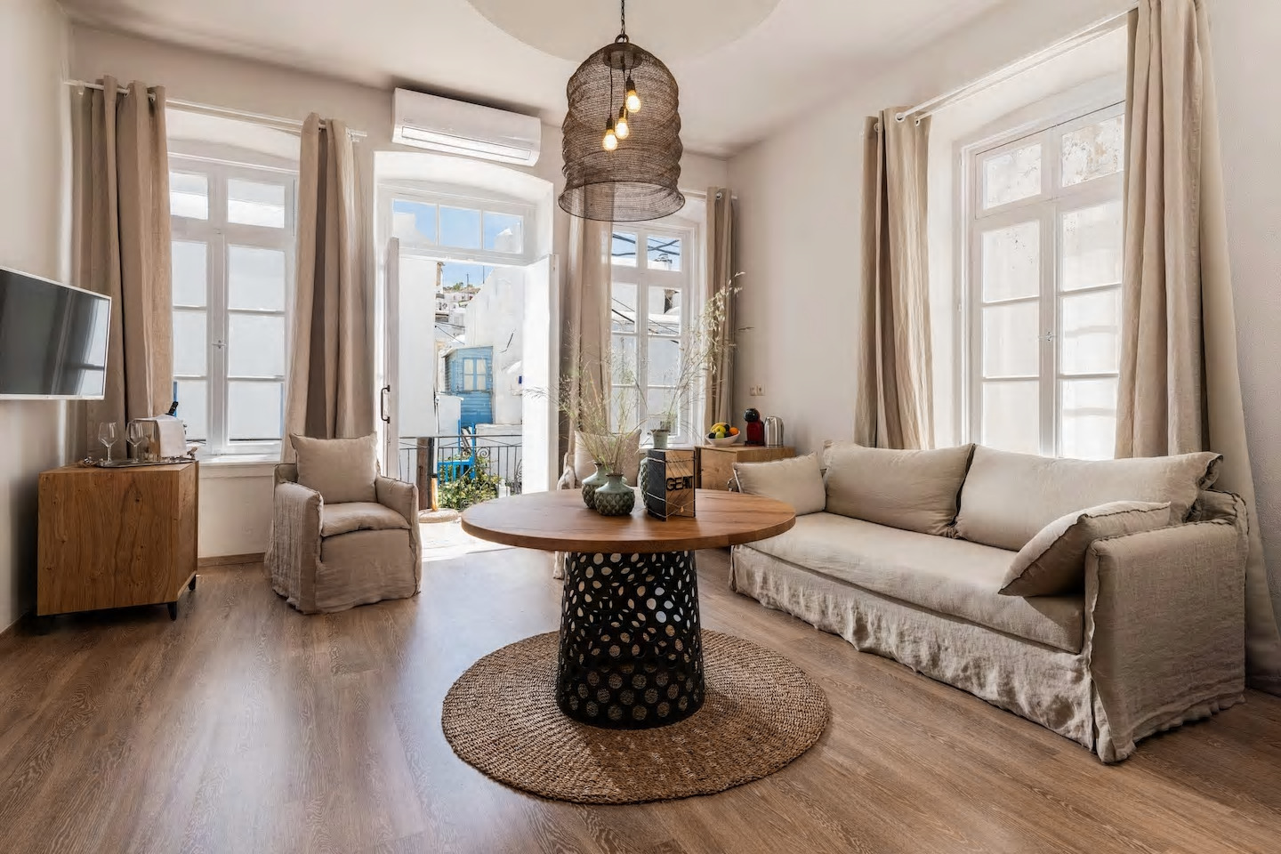 Geant Luxury Apartments Mykonos 1
